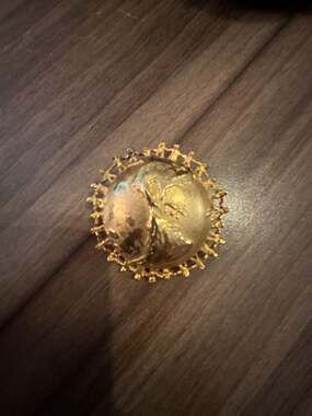 Vintage Gold Tone Hands Across The World Dome Brooch Pin